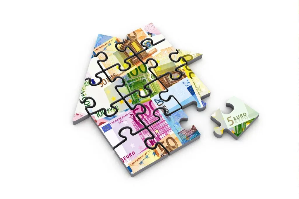 Some of the Top Home Selling Myths Uncovered